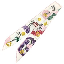 Foulard Hermès Garde-Robe Pop