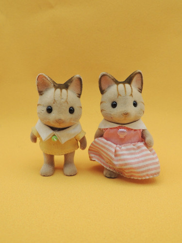 Sylvanian families chat - families,