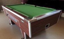billard américain Avec tapis Neuf, Lustre De Billard Et Deux Queues
