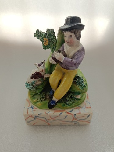 Figurine faïence - figurine,