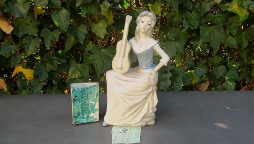 Ancien sujet porcelaine - ancien,
