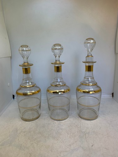 Ancienne carafe pour cave - pour, a