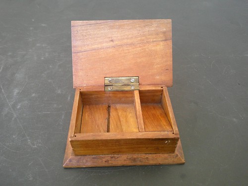 Boite timbres ancienne en - boite,
