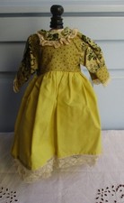 JOLIE PETITE ROBE  AVEC