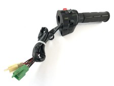 Kawasaki ZXR 400 ZX400L [1993] - Handlebar switch right throttle