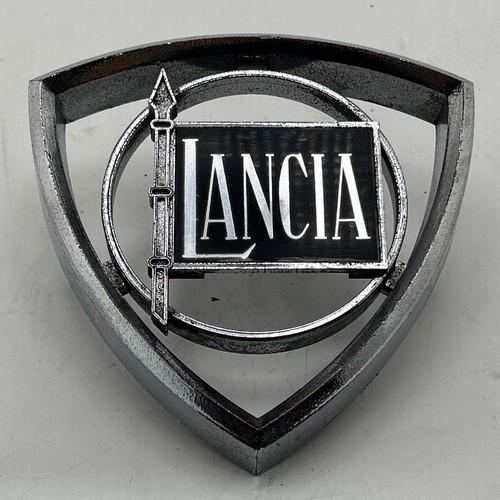 Frieze coat arms front logo - coat,