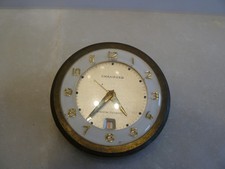 Ancien réveil  CHAMBORD mécanique  calendrier automatic