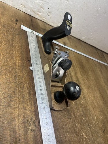 Rabot menuisier outil old tool - outil,