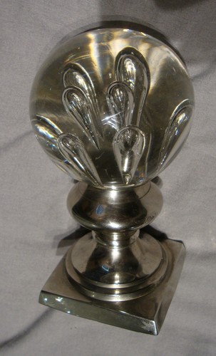 Boule escalier en verre - ,