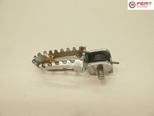 Repose pied avant gauche (Beta