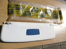 Pare-soleil habitacle droit passager avec miroir de courtoisie DAF 33