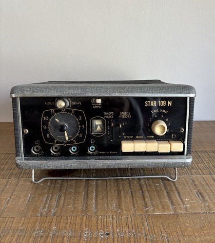 Ancien magnétophone bande - ancien,