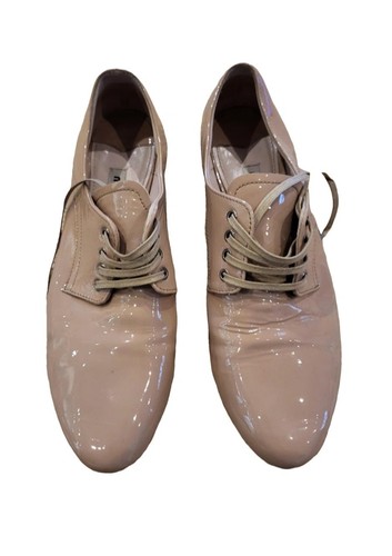 Miu derbies - miu, plats