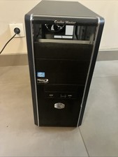 Boîtier PC Cooler Master compatible ATX et Micro ATX