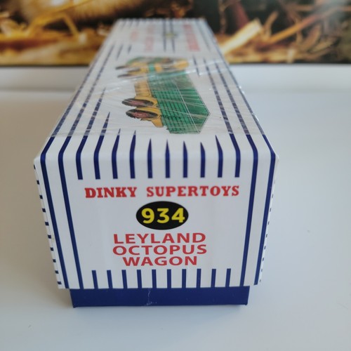 Dinky supertoys editions - dinky,