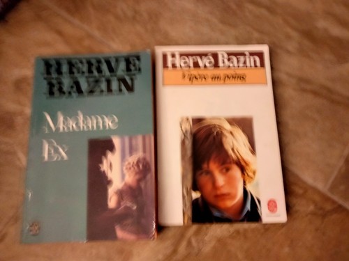 Beau lot livres - un, 7