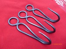 LOT :  crochet de boucher