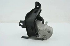 Support moteur avant droite