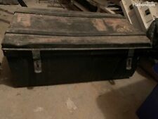 Malle métallique type armée