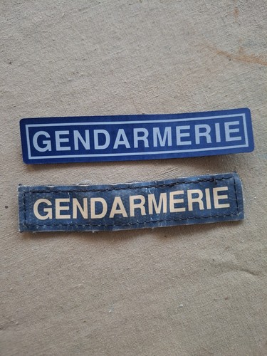 Deux bandes poitrine - deux,
