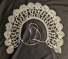 Ancien Col en Dentelle de Frivolité, Blanc et Gris, Pièce pour Costume Ancien