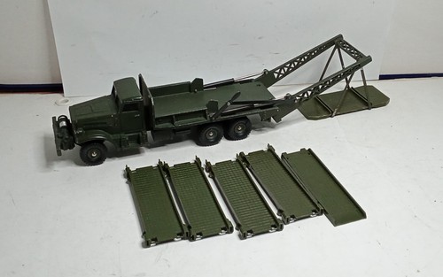 Dinky toys ancien 884 - #884, camion