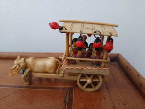 Ravissant mini jouet ancien - , en