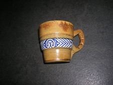 tasse en gres de quimper HB 333 style odetta art deco