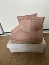 Bottines roses fourrées neuves pointure 40