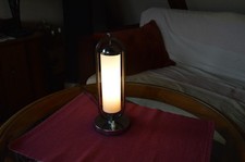 Ancienne lampe de table tchèque ART DECO, BAUHAUS, FONCTIONNALISME, années 30