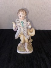 Figurine En Porcelaine