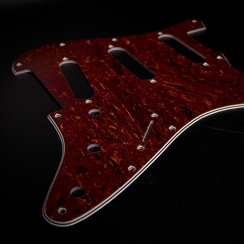 Pickguard fender strat - pickguard,