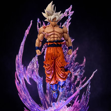 Goku Ultra Instinct 24 cm
