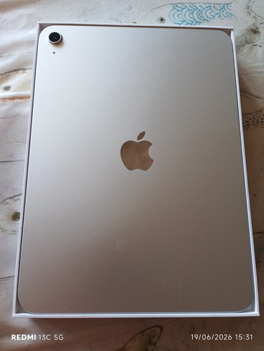 Apple ipad a16 - -,