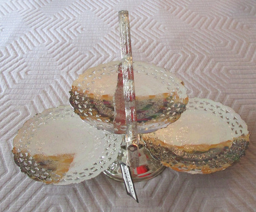 Vintage new queen anne folding - vintage,