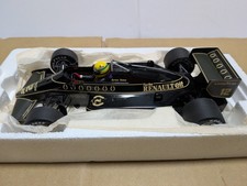 MINICHAMPS 1/18 LOTUS RENAULT