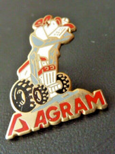 pin's pins badge automobile