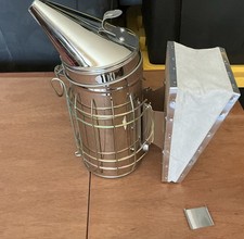 Bee Hive Smoker, Large Beekeeping Stainless Steel Supplies Tools w/ Heat Shield