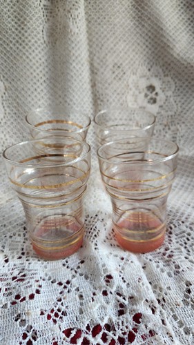 Jolie verre couleur rouge - jolie,