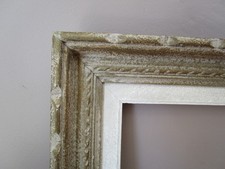 Cadre ancien  en bois sculpté