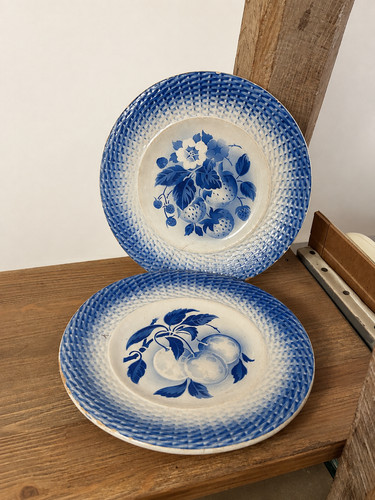 Assiettes anciennes g - 2,