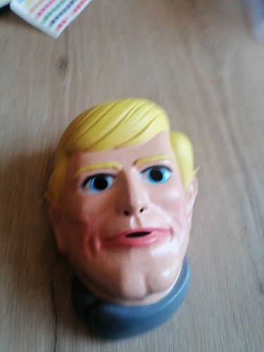 Jouet ancien masque - masque, serie