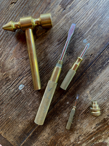 Mini marteau avec - 3, tournevis