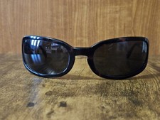 CADRE DE LUNETTES DE SOLEIL