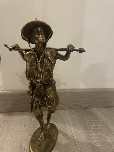 Statue personnage homme - , au