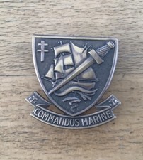 INSIGNE METAL COMMANDOS MARINE
