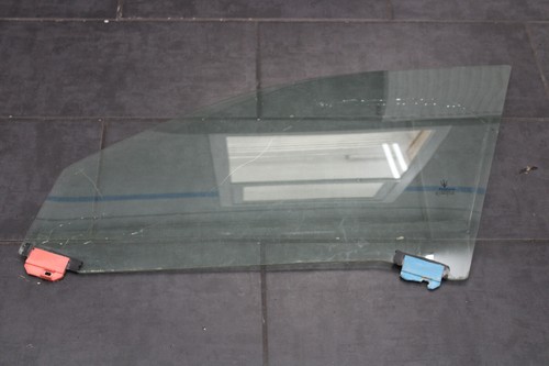 Vitre avant gauche maserati - vitre, gt