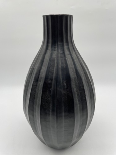 Sia vase black - vase, tin