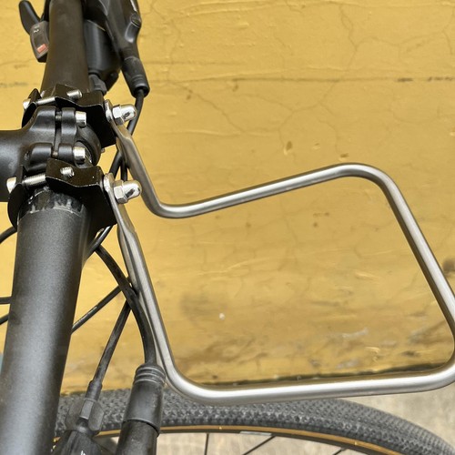 Porte bagages avant pour - avant,