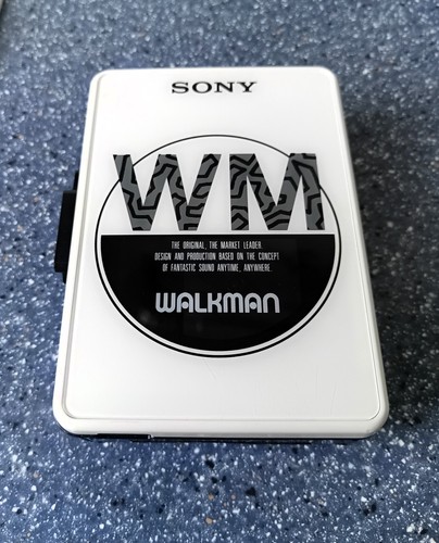 Sony walkman 1980 - 1980's, cassette